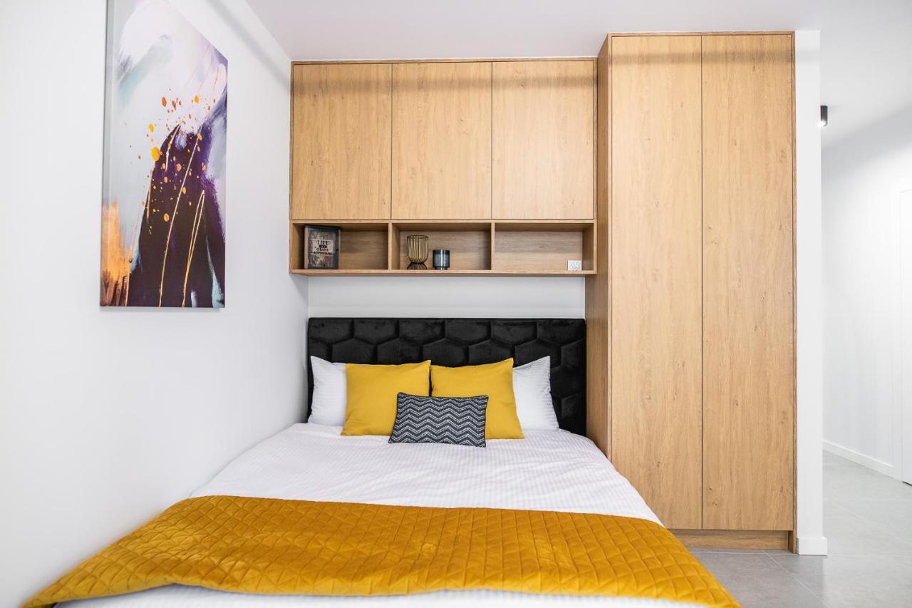 Mkm Apartments Люблин Экстерьер фото