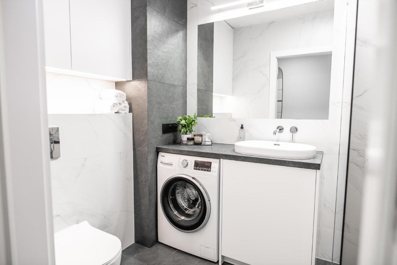 Mkm Apartments Люблин Экстерьер фото