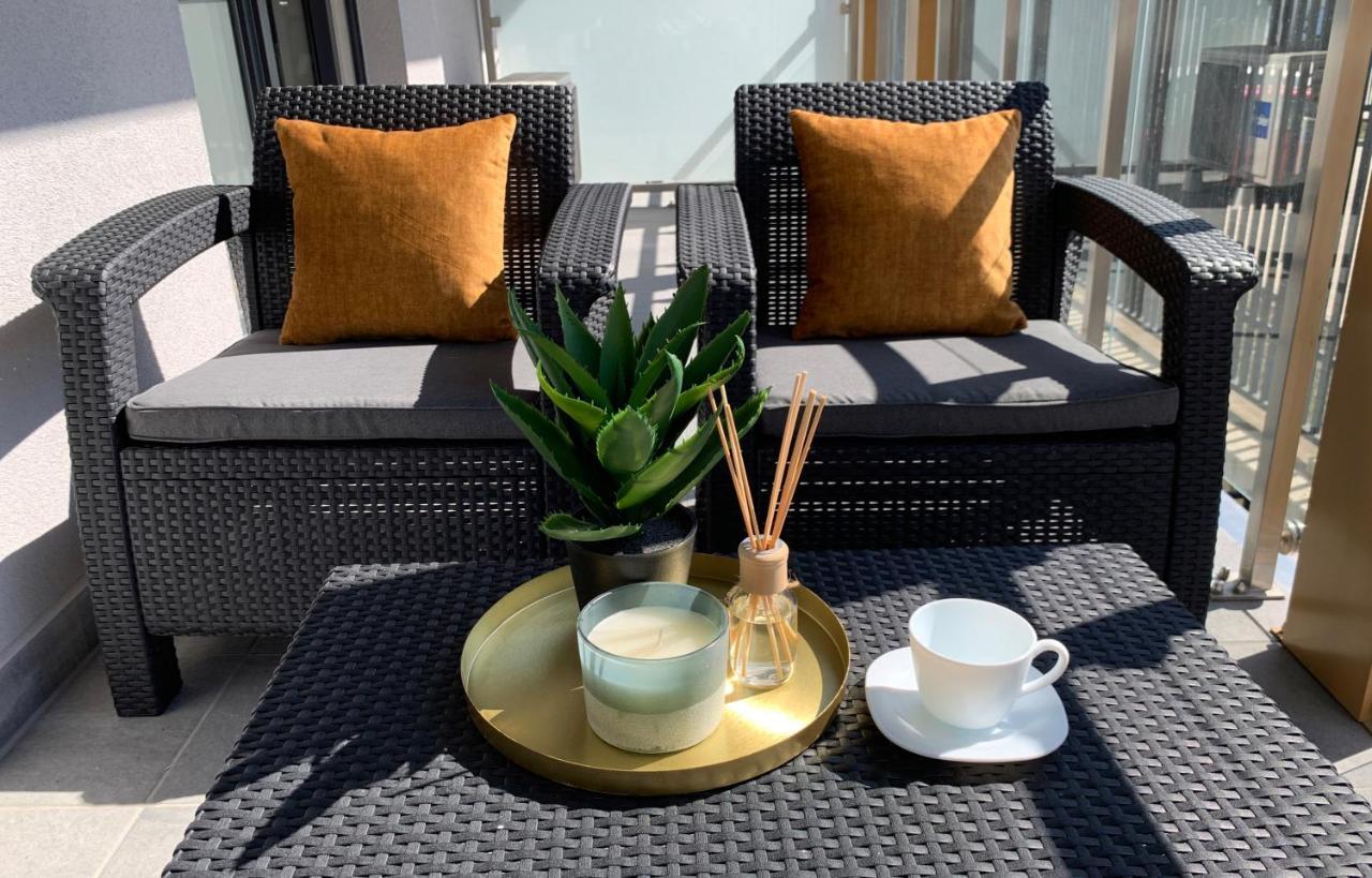 Mkm Apartments Люблин Экстерьер фото