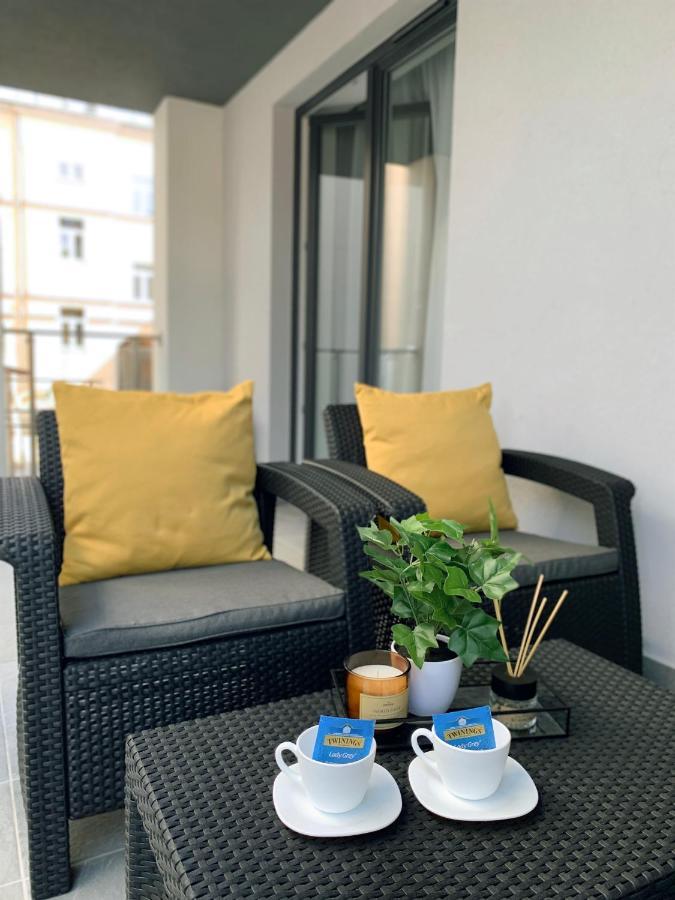Mkm Apartments Люблин Экстерьер фото